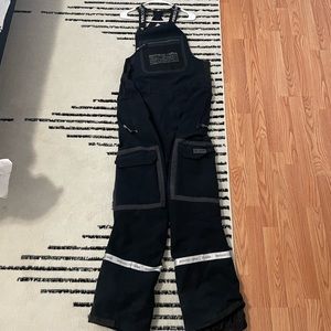 DC Mens Medium Snow Bibs